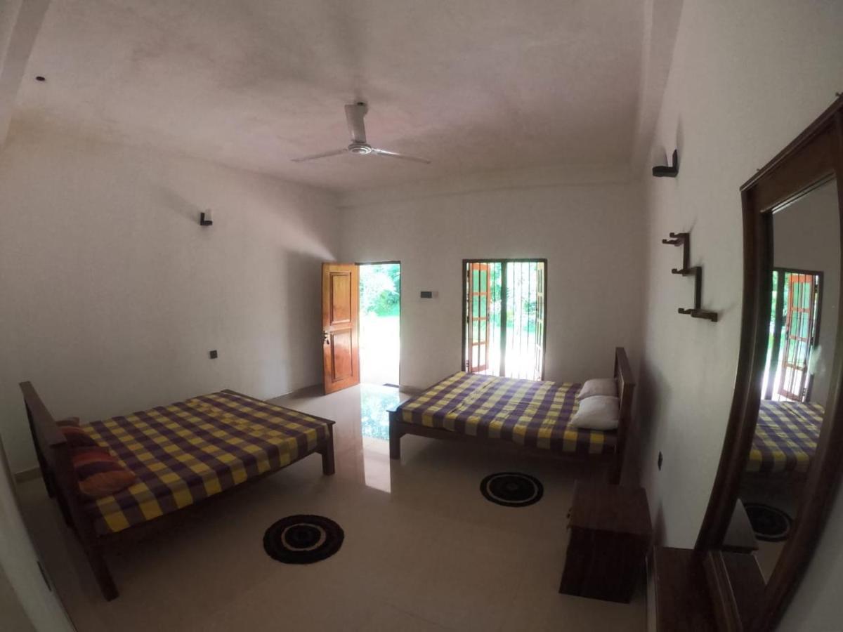 Punkalasa Tourist Lodge Anuradhapura Exterior photo